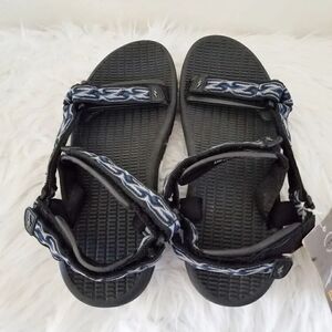PacificTrail footwear kayak size 10 men's